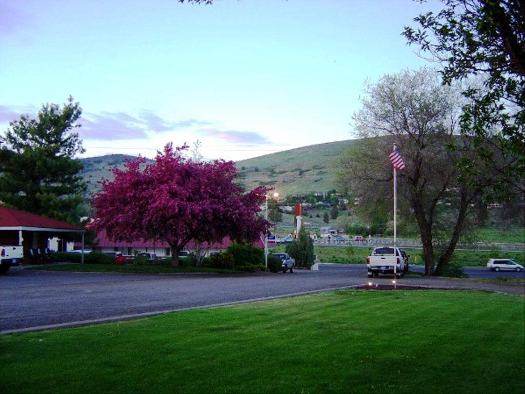 Golden West Motel Klamath Falls Esterno foto